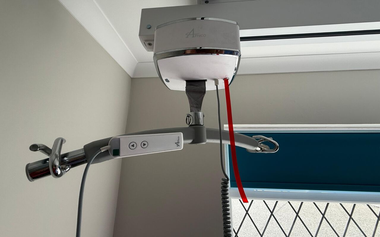 Ceiling track hoist in situ
